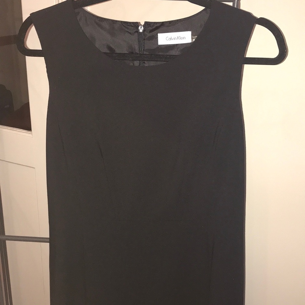 EUC Calvin Klein sheath career dress LBD Sz 6